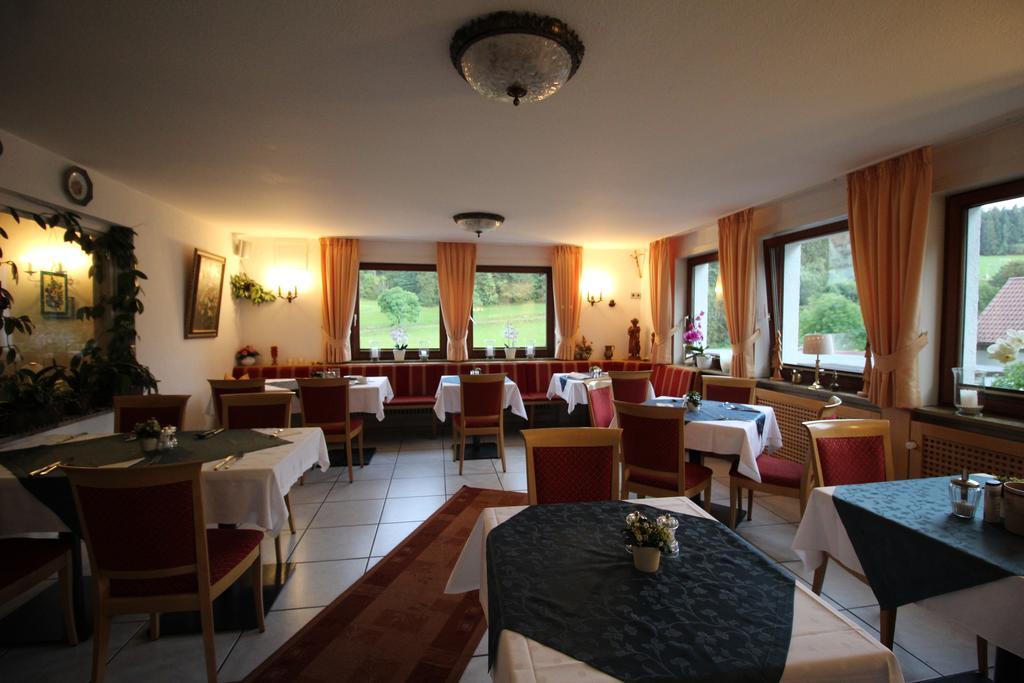 Gasthof Schwarzwaldtanne Schönwalde المظهر الخارجي الصورة