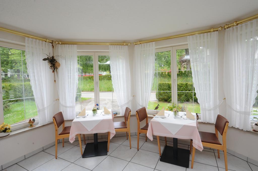Gasthof Schwarzwaldtanne Schönwalde المظهر الخارجي الصورة
