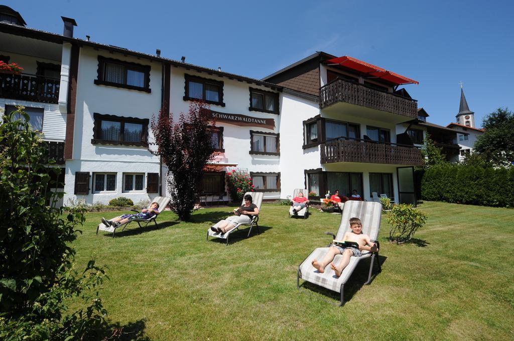 Gasthof Schwarzwaldtanne Schönwalde المظهر الخارجي الصورة